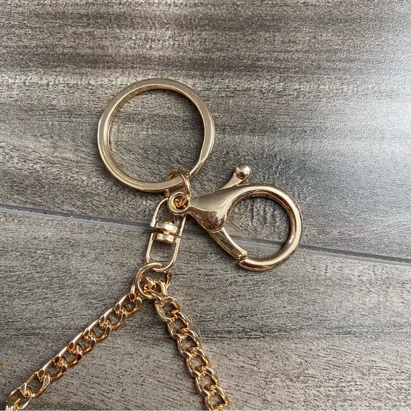 NEW Pink Purse Shape Decorative Bag Charm / Keychain - Non-Branded - Picture 4 of 4